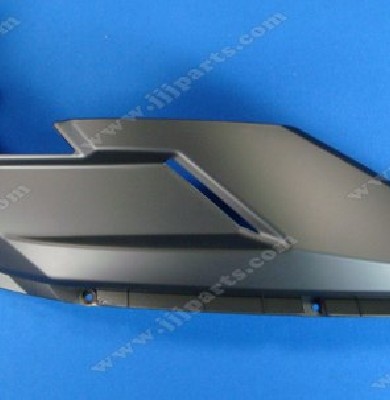 1539982822LEFT CENTER COVER 150 F2