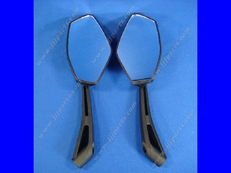1539971110MIRROR 67